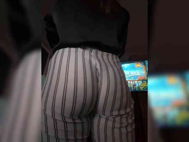 Model: LollaDolly