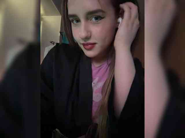 Model: LollaDolly
