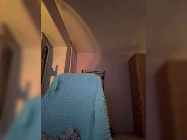 LollaDolly webcam