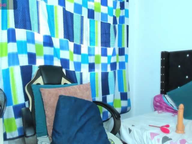 EbonnyLatinx live cam on BongaCams