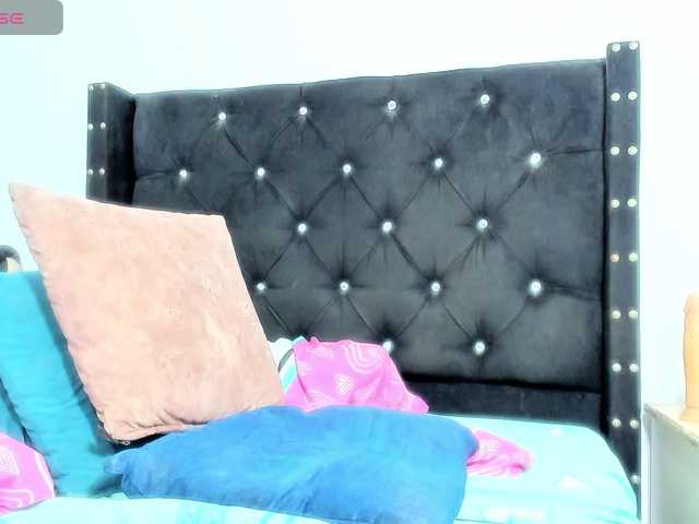EbonnyLatinx live cam on BongaCams