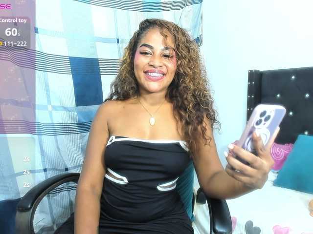 EbonnyLatinx live cam on BongaCams