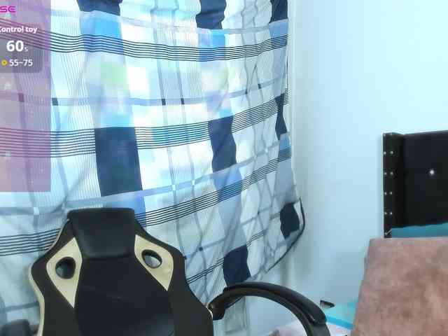 EbonnyLatinx webcam