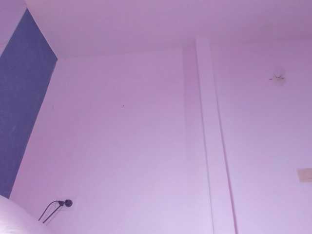 Kahia-swt live webcam show