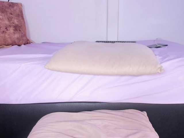Kahia-swt live cam on BongaCams