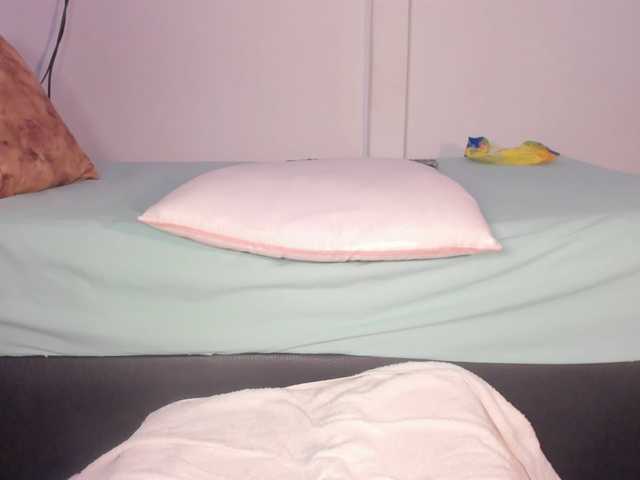 Kahia-swt live cam on BongaCams