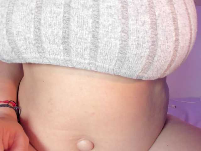 Kahia-swt live cam on BongaCams