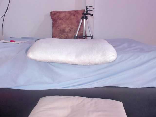 Kahia-swt live cam on BongaCams