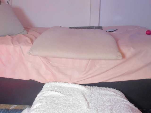 Kahia-swt live cam on BongaCams