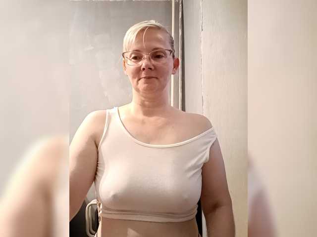Sweetie454 live cam on BongaCams