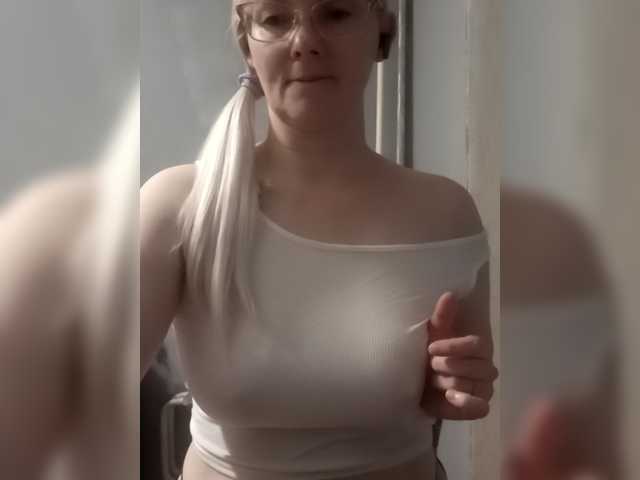 Sweetie454 live cam on BongaCams