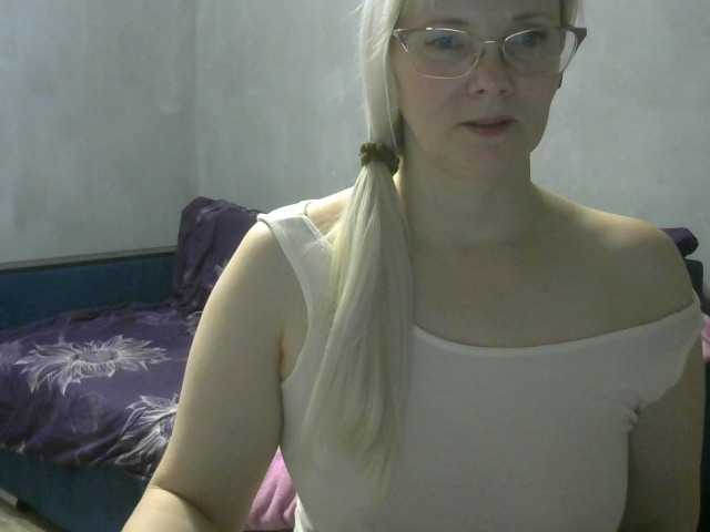 Sweetie454 live cam preview
