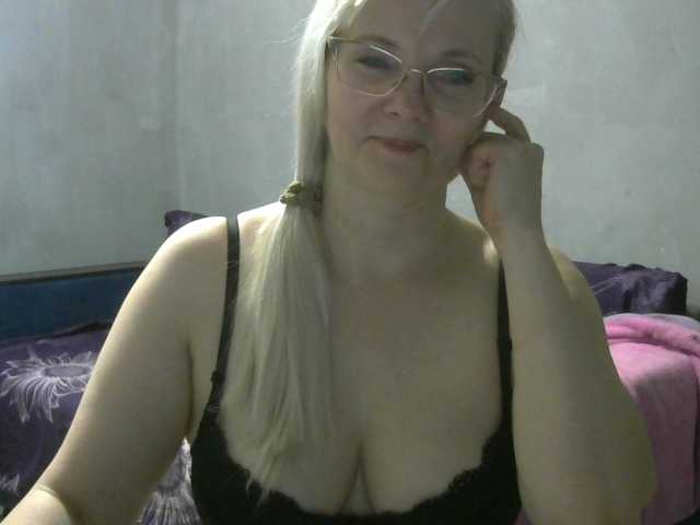Sweetie454 live cam preview