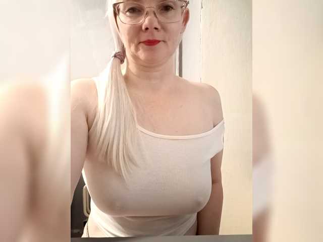 Sweetie454 live cam on BongaCams