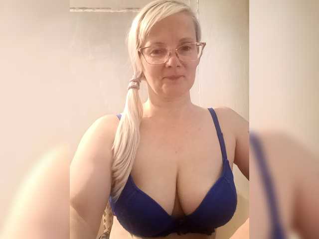 Sweetie454 live cam su BongaCams