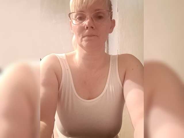 Sweetie454 live cam on BongaCams