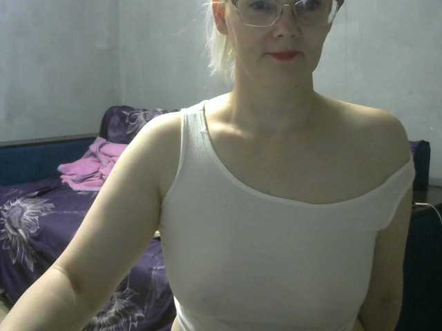 Sweetie454 live cam preview