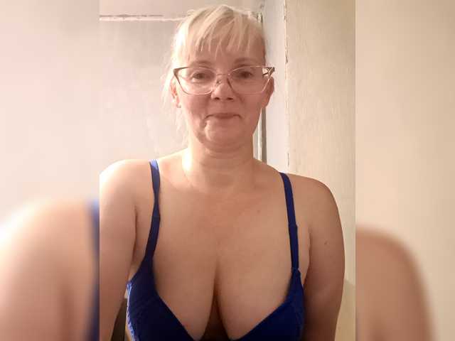 Sweetie454 live webcam show