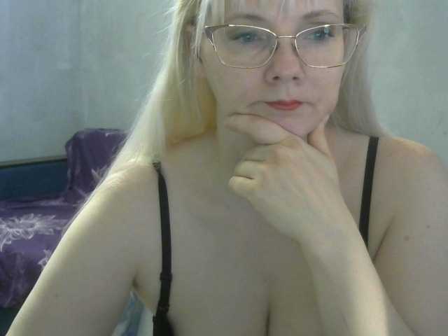 Sweetie454 live cam on BongaCams