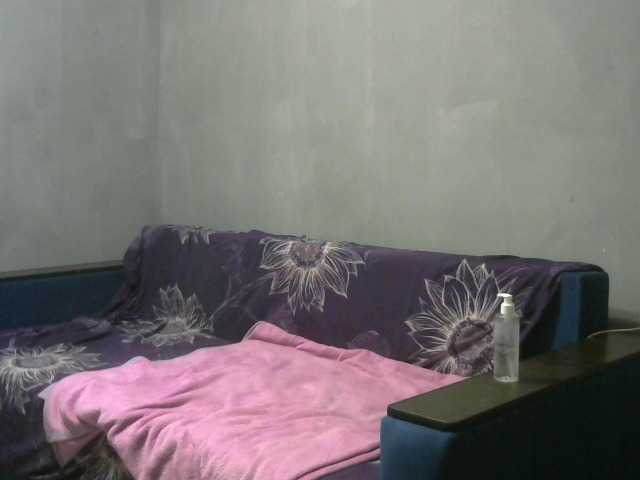 Sweetie454, en directo ahora en BongaCams