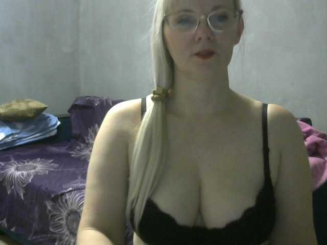 Sweetie454 live cam on BongaCams