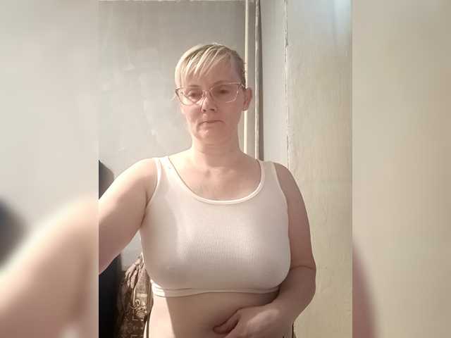 Sweetie454 live cam on BongaCams