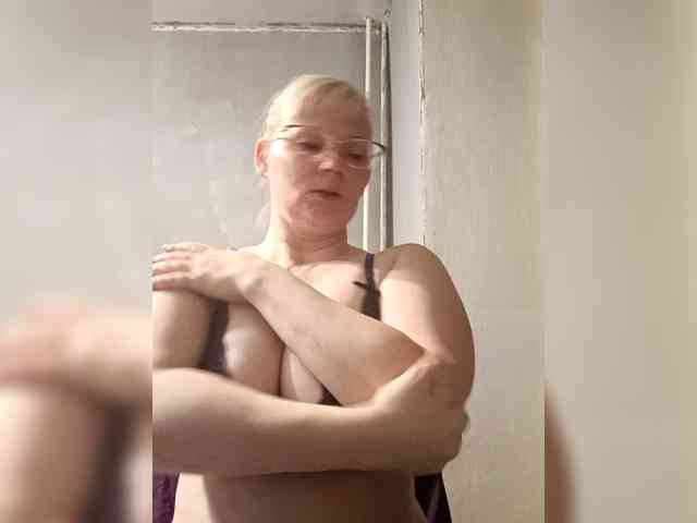 Sweetie454 webcam