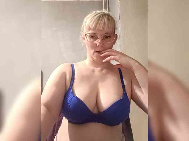 Sweetie454 webcam