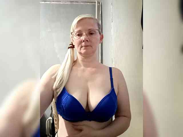 Sweetie454 webcam