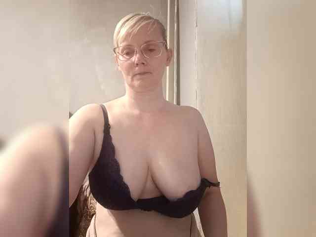 Sweetie454 webcam