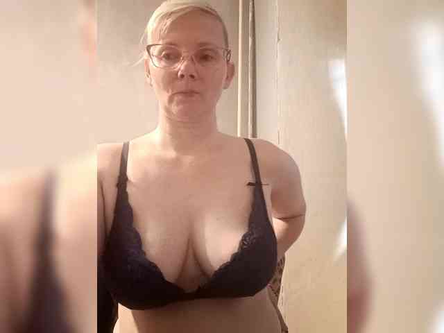Sweetie454 webcam