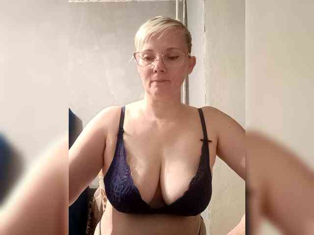 Sweetie454 webcam