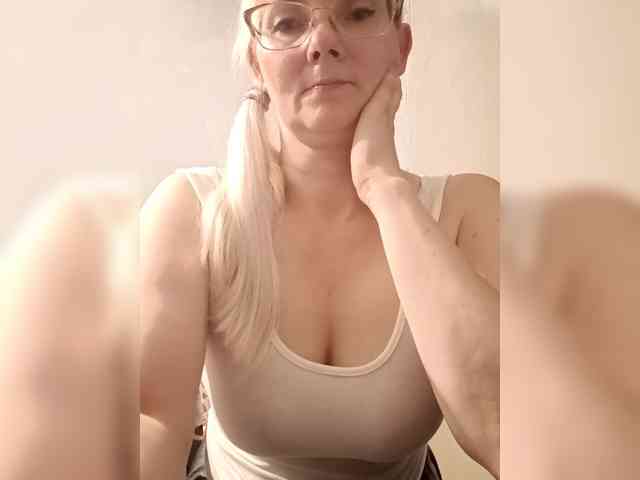 Sweetie454 webcam