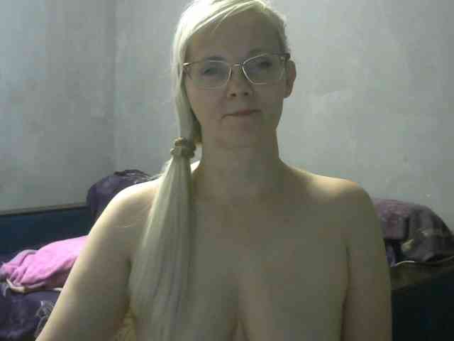 Sweetie454 webcam