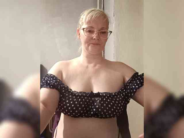 Sweetie454 webcam
