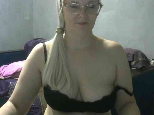 Sweetie454 webcam