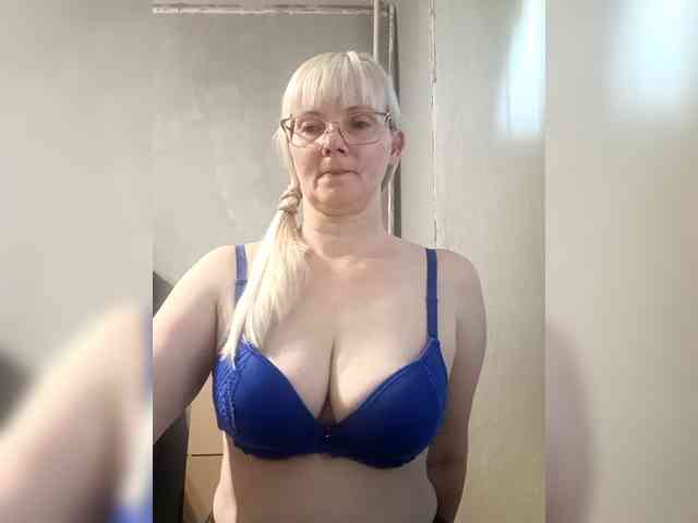 Sweetie454 webcam