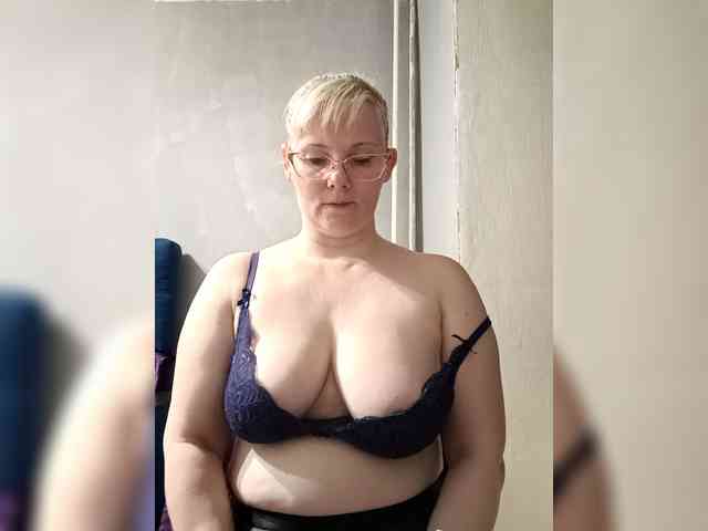Sweetie454 webcam