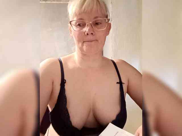 Sweetie454 webcam