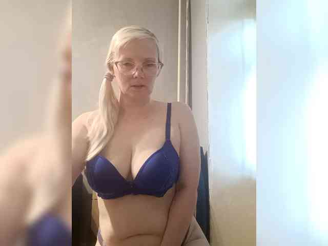 Sweetie454 webcam