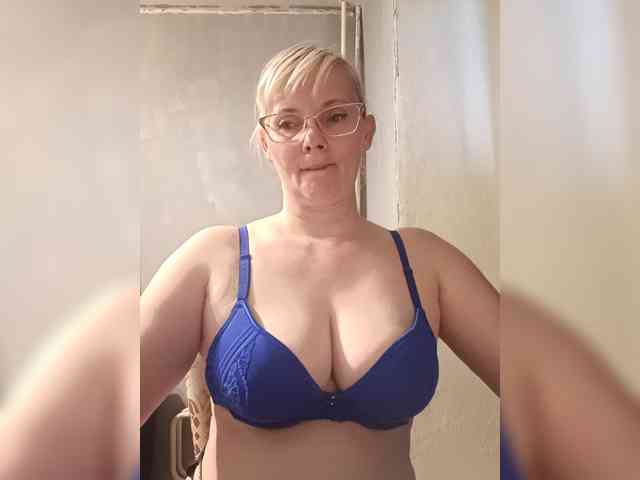 Sweetie454 webcam