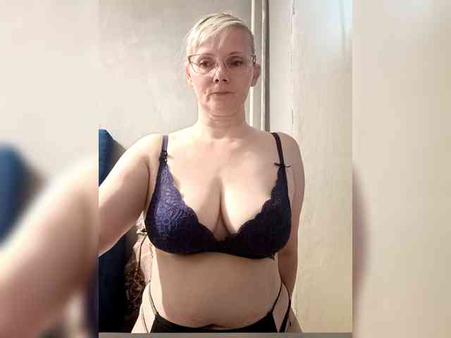 Sweetie454 webcam