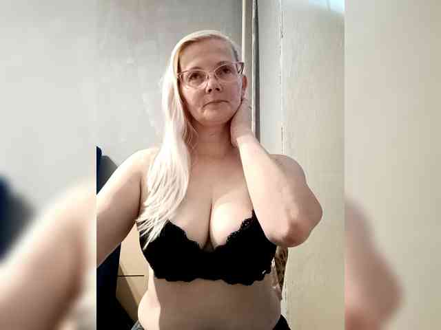 Sweetie454 webcam
