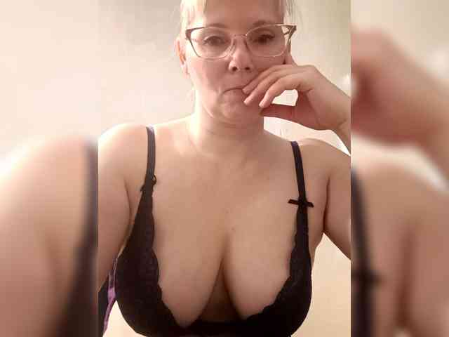 Sweetie454 webcam