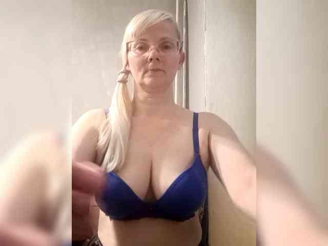 Sweetie454 webcam