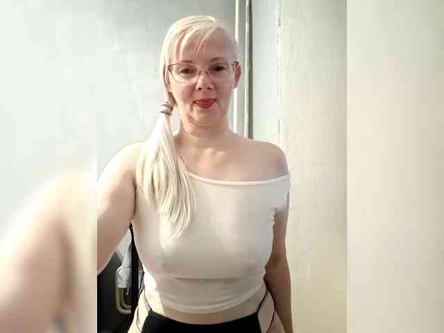 Sweetie454 webcam