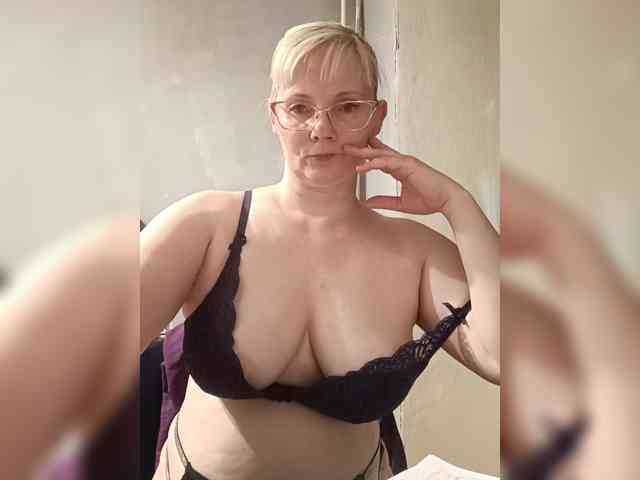 Sweetie454 webcam