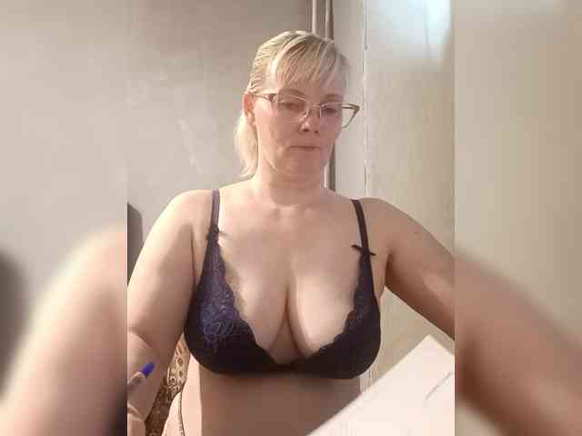 Sweetie454 webcam