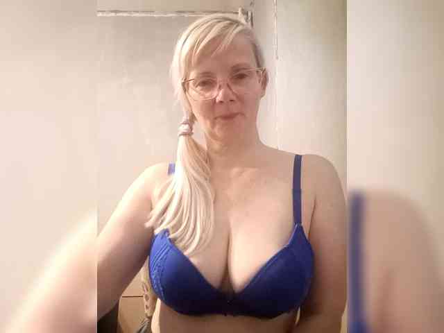 Sweetie454 webcam
