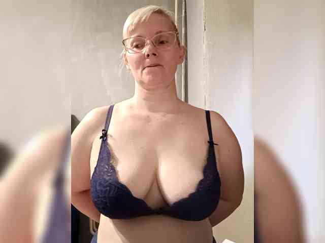 Sweetie454 webcam